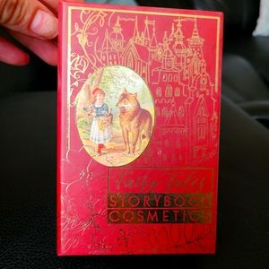 Red reading hud story book cosmetics